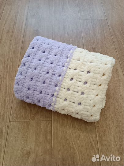 Плед детский плюшевый новый 90*90 ручной работы