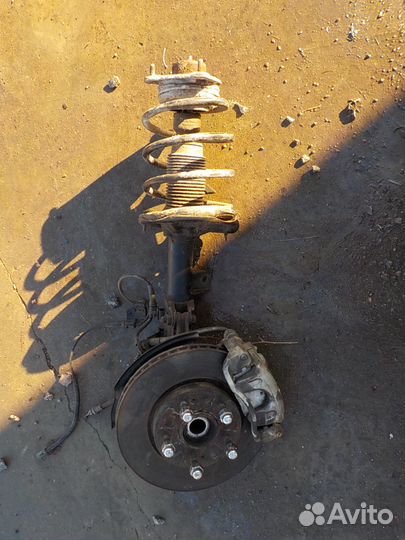 Kia Cerato Кулак поворотный