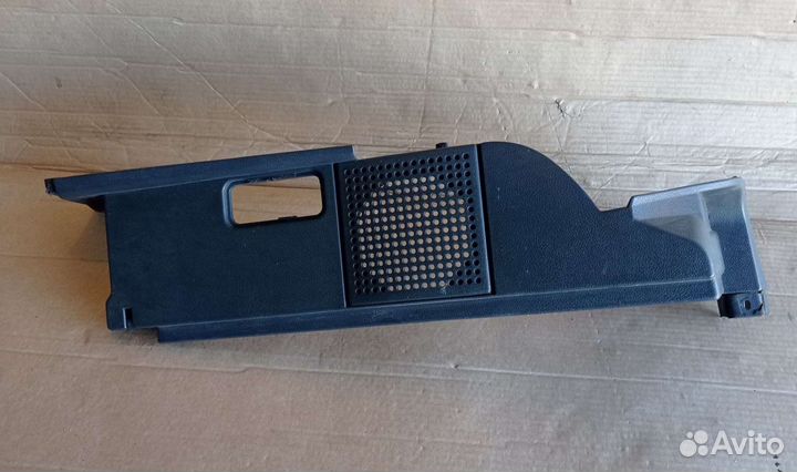 Полка багажника