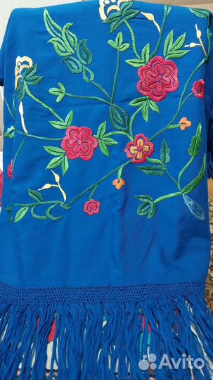 Платок ручной работы,шерсть,гладь 2х сторонняя