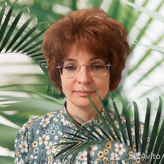 Парик женский короткий, искусственный, б/у