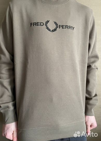 Свитшот Fred Perry