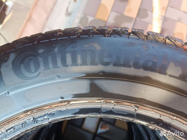 Continental ContiWorldContact 215/65 R17
