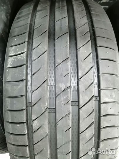 Delinte DS2 235/45 R18 98W