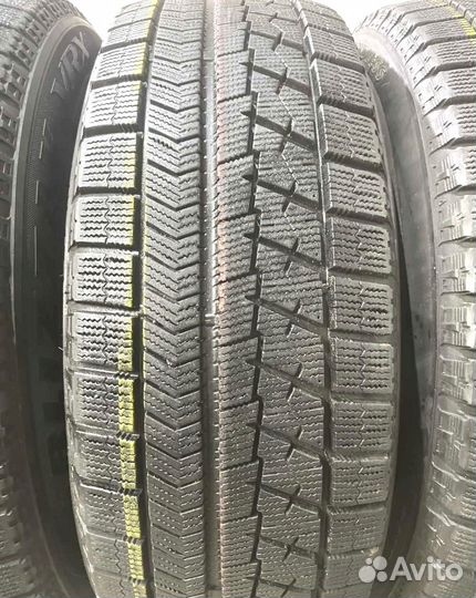 Bridgestone Blizzak VRX 215/65 R16 93N