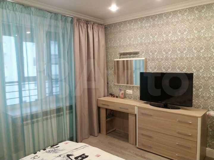 3-к. квартира, 100 м², 5/6 эт.