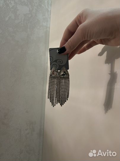 Новые серьги