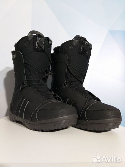 Salomon titan outlet black