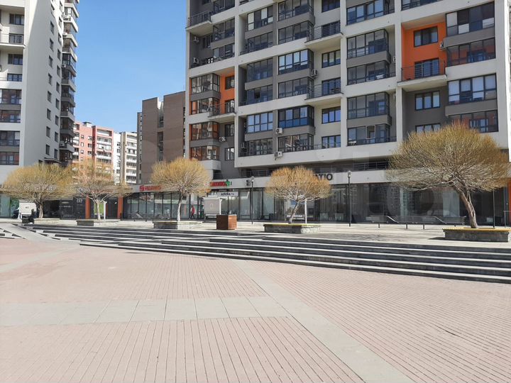 Торговая площадь, 67 м²