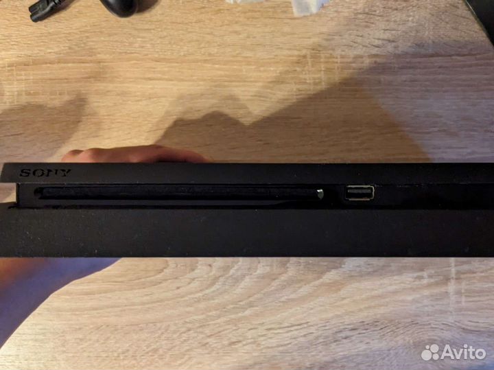 Sony playstation 4 slim 1tb