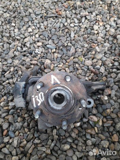 Кулак поворотный ступица Hyundai I30 kia ceed