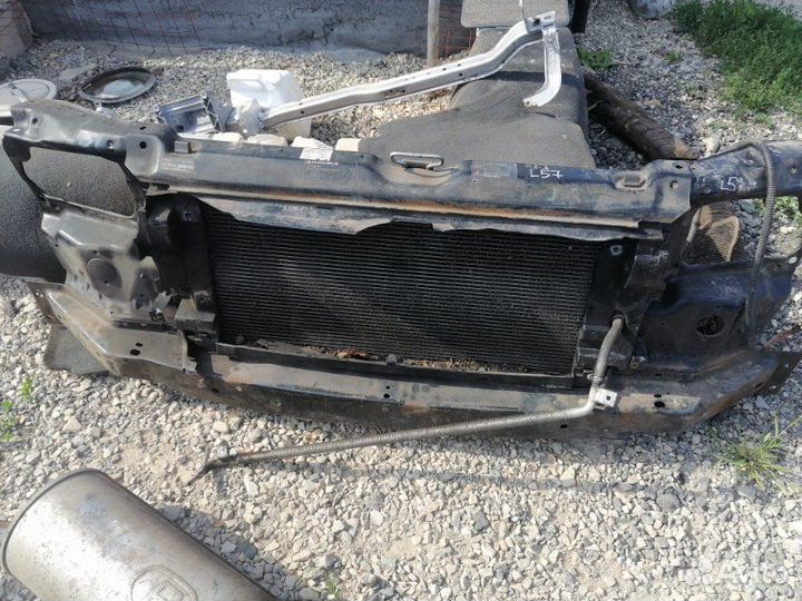 Панель (телевизор) передний Volkswagen Transporter