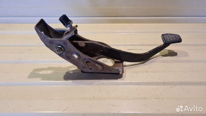 Педаль тормоза Toyota Corolla E130 1ZZ 2003