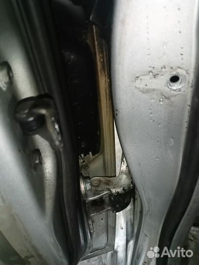 Chevrolet lachetti 10г. Дверь передняя левая