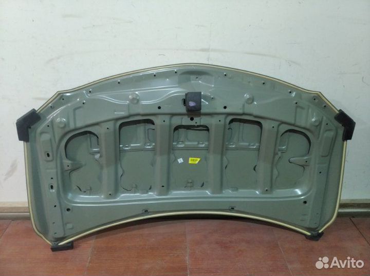 Капот Toyota Corolla E150 дорестайлинг 2006-2010