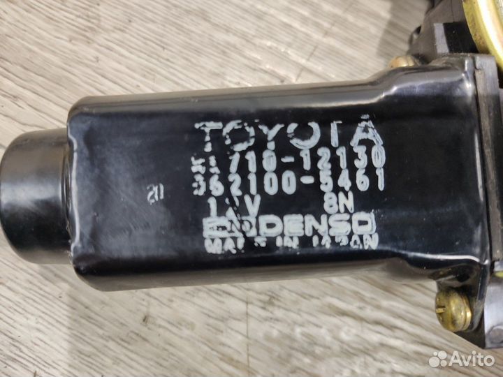 Стеклоподъемник задний правый Sprinter Marino