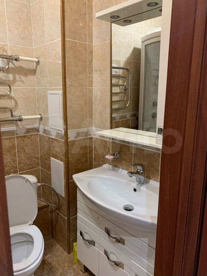 1-к. квартира, 42 м², 9/10 эт.