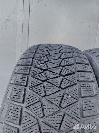 Bridgestone Blizzak DM-V2 225/55 R18 98T