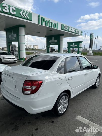 LADA Granta 1.6 МТ, 2023, 3 км