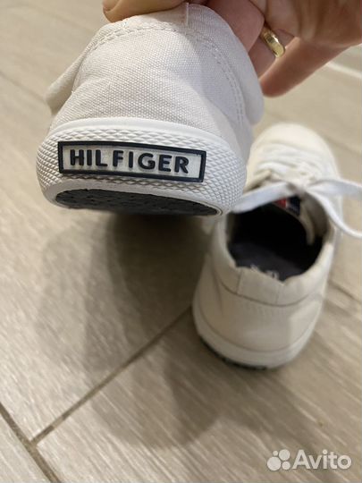 Tommy hilfiger кеды 35