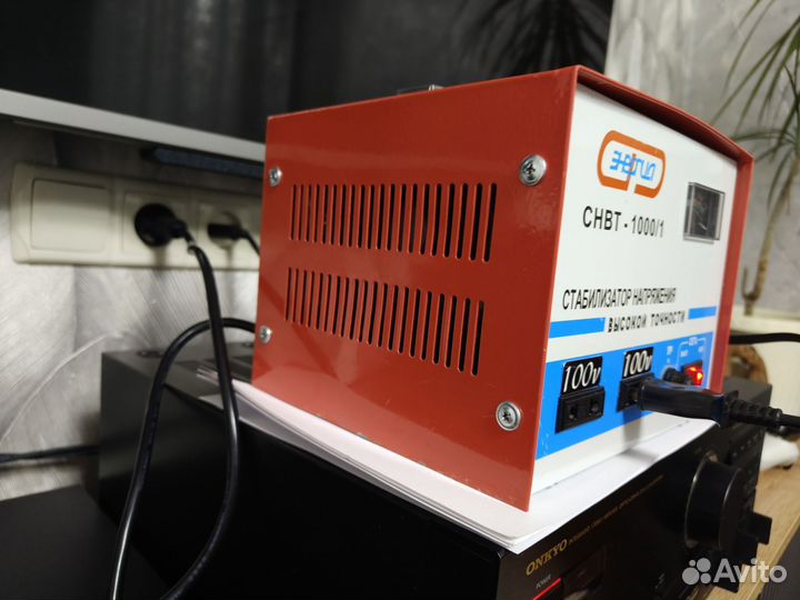 Понижающий трансформатор220 100в стабилизированный