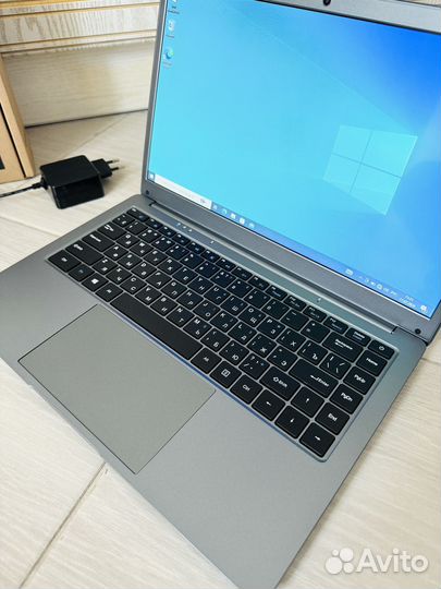 Новый ноутбук azerty Intel
