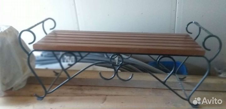 Кованная скамейка