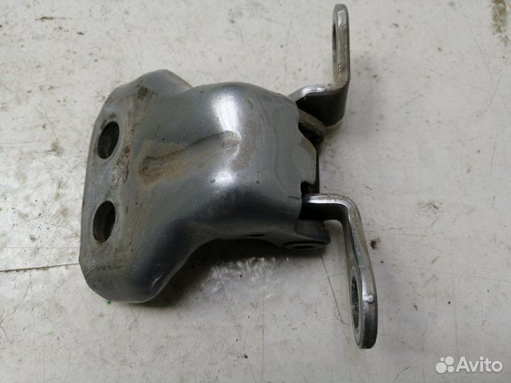 Петля двери задняя правая Ford Fusion CBK