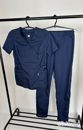 Медицинский костюм