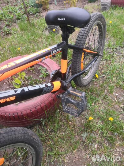 Трюковой велосипед BMX