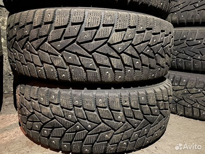 R15 Dunlop SP Winter Ice 02 195/65, PCD 5x114.3 DIA 67.1