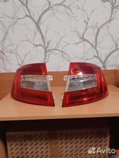 Фонари Задние.Ориг.С двумя скобами.Skoda A7.LED