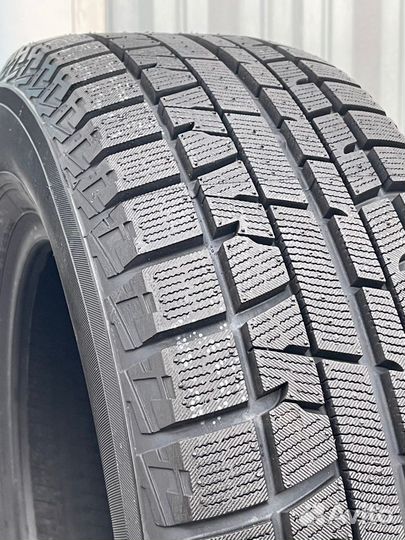 Yokohama Ice Guard IG50+ 215/65 R16 98Q