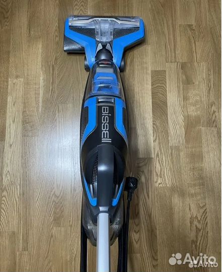 Вертикальный моющий пылесос Bissell