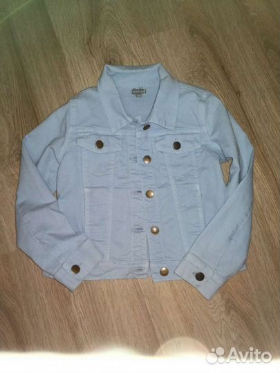 Куртка джинсовая