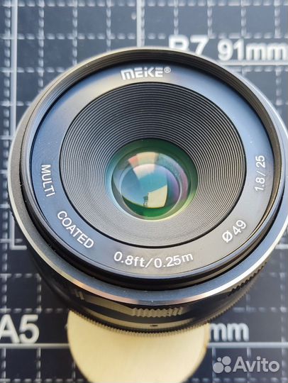 Объектив meike Meike 25/1.8 – Micro 4/3