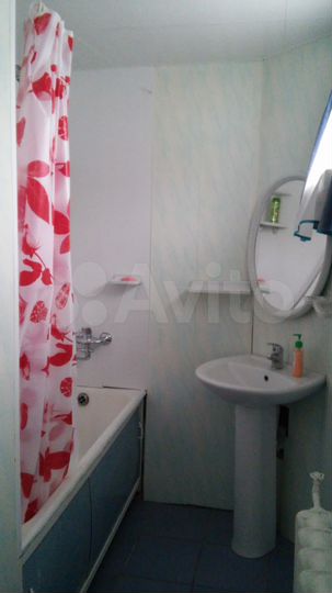 2-к. квартира, 54 м², 1/2 эт.