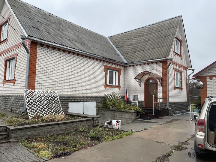 Дом 305,9 м² на участке 24 сот.