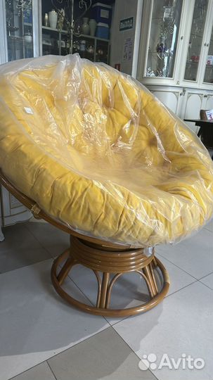 Кресло из ротанга (вращающееся)