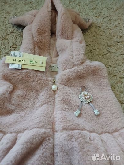 Жилетка на девочку из нат меха кролика 86