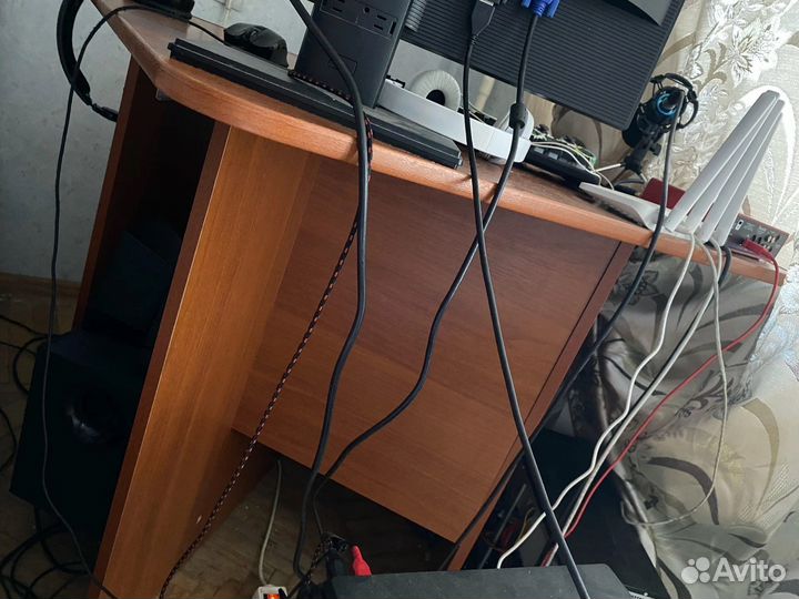 Компьютерный стол бу