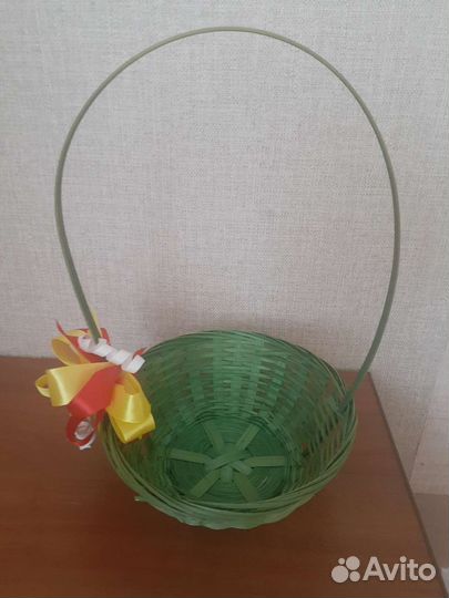 Корзина плетеная