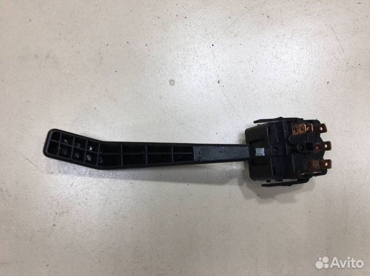 Переключатель поворотов и света