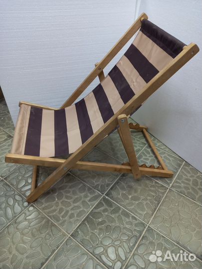 Шезлонг