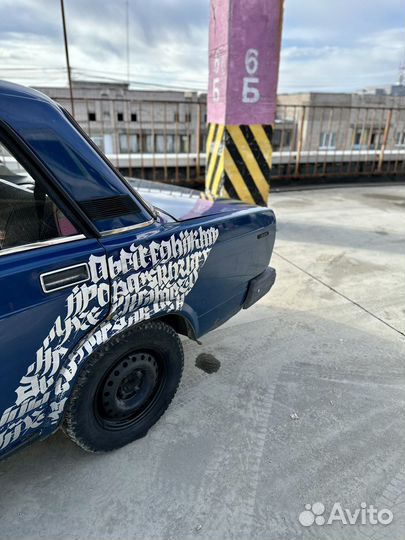 Каллиграфия на заказ, роспись стен, граффити