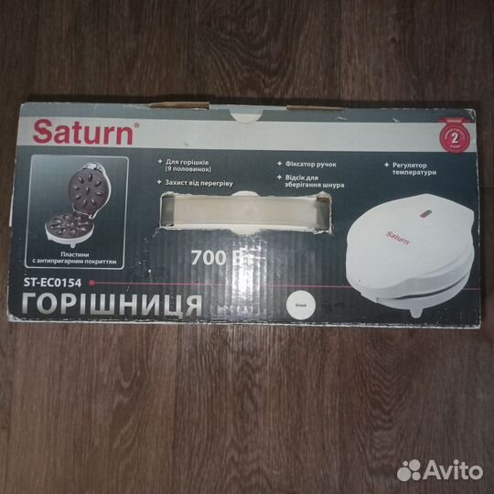 Вафельница Saturn