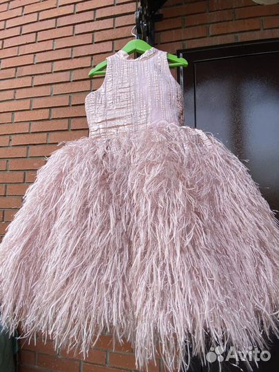 Платье праздничное для девочки