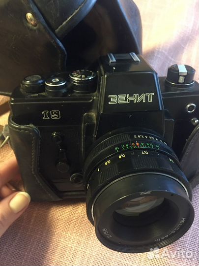 Плёночный фотоаппарат зенит 19.ссср
