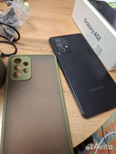 Samsung Galaxy A52, 4/128 ГБ