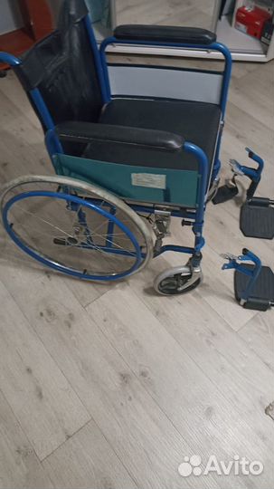 Инвалидная коляска